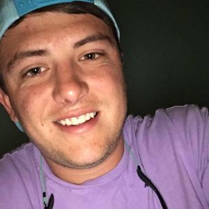 Meet your Posher, Tj